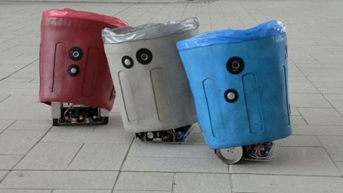 Social trash box robot